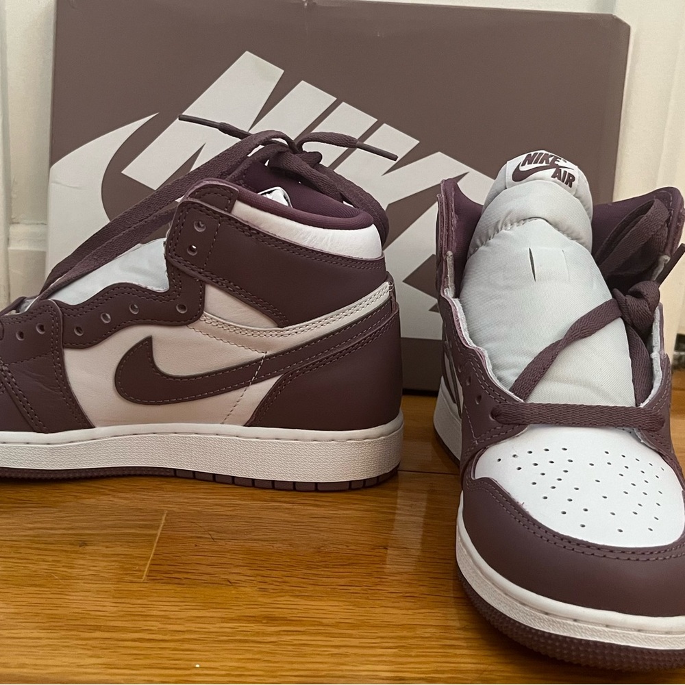 AIR JORDAN 1 RETRO HIGH OG (BIG KID)